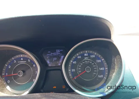 2011 Hyundai Elantra Limited (Ulsan Plant) z USA, uszkodzony, nr VIN KMHDH4AE7BU158600